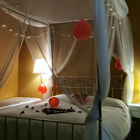 Couette-café Albisola 2*