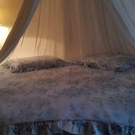 Albisola Couette-café 2*