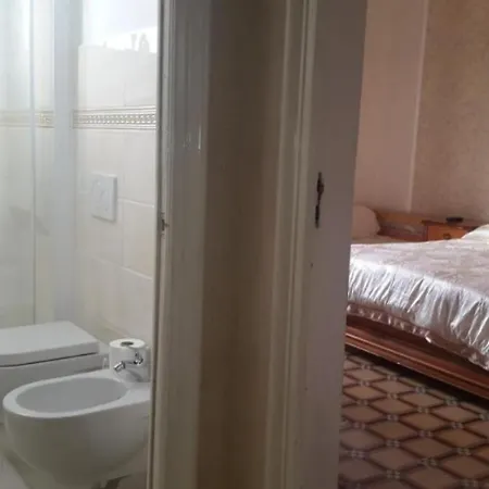 Bed & Breakfast Albisola 4*