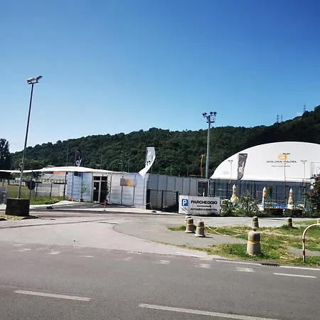 Nocleg ze śniadaniem Albisola 4*