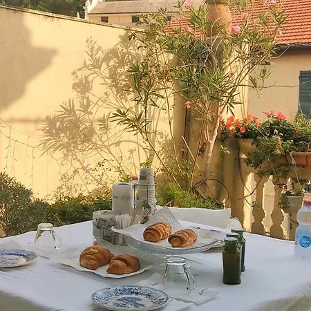 Bed & Breakfast Albisola Albisola Superiore